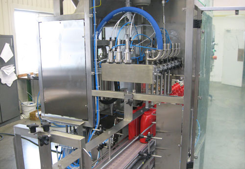 Šestihlavová liniová plnička