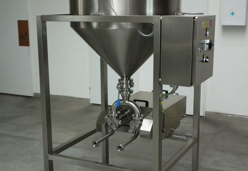 Dvouhlavová plnička 11.4 s míchadlem